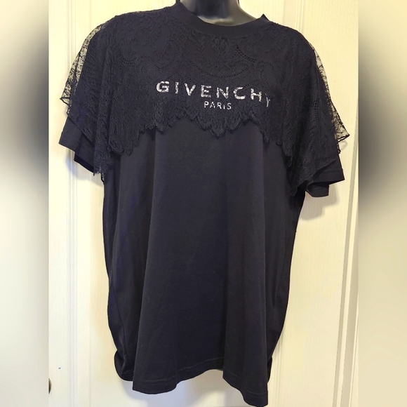 Givenchy Black and White Boxy Lace T-Shirt Size Small EUC - Picture 1 of 6